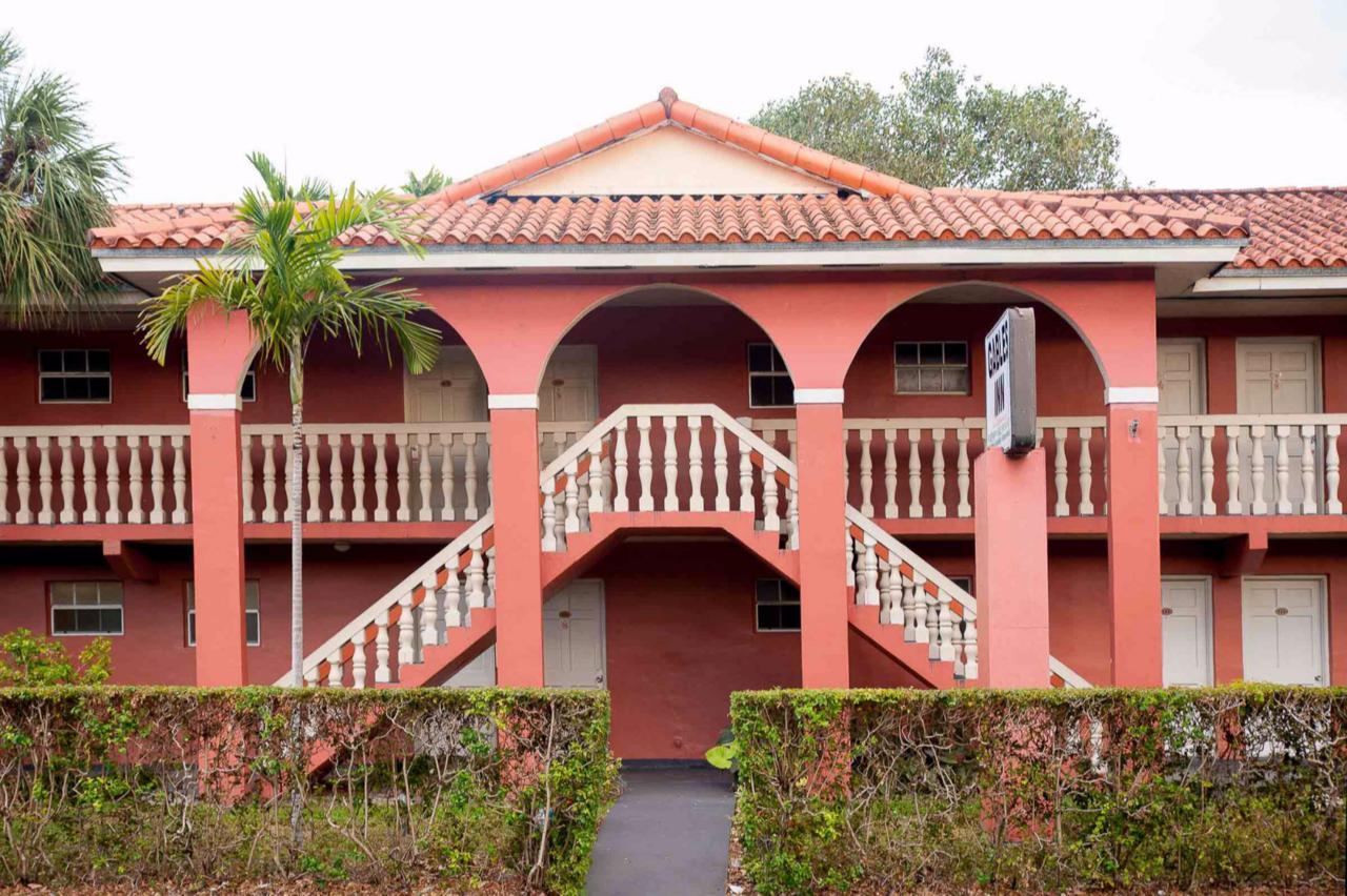 Gables Inn Coral Gables Exteriör bild